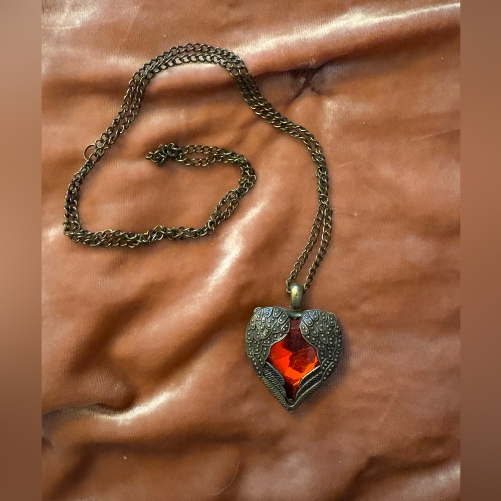 Sumni Angel Wings Heart Necklace Pendant Jewelry Love Valentine Remembrance
